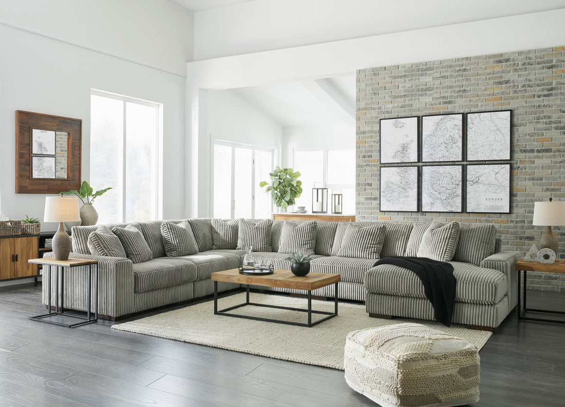 211-05 - Grey 6pc Sectional RAF Chaise