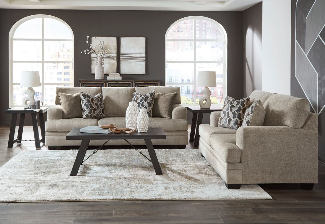 595 Sofa & Loveseat