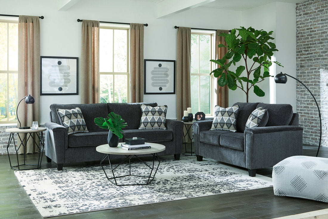839-05 Sofa & Loveseat