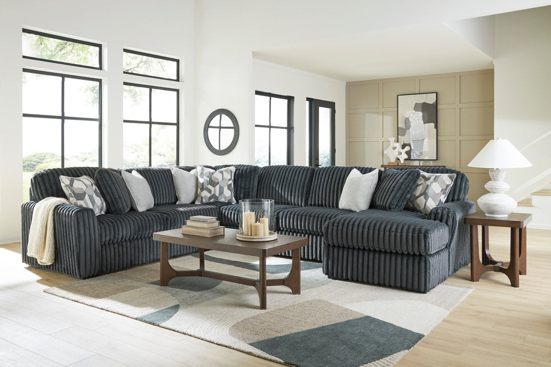 981-05 4PC Oversized Sectional