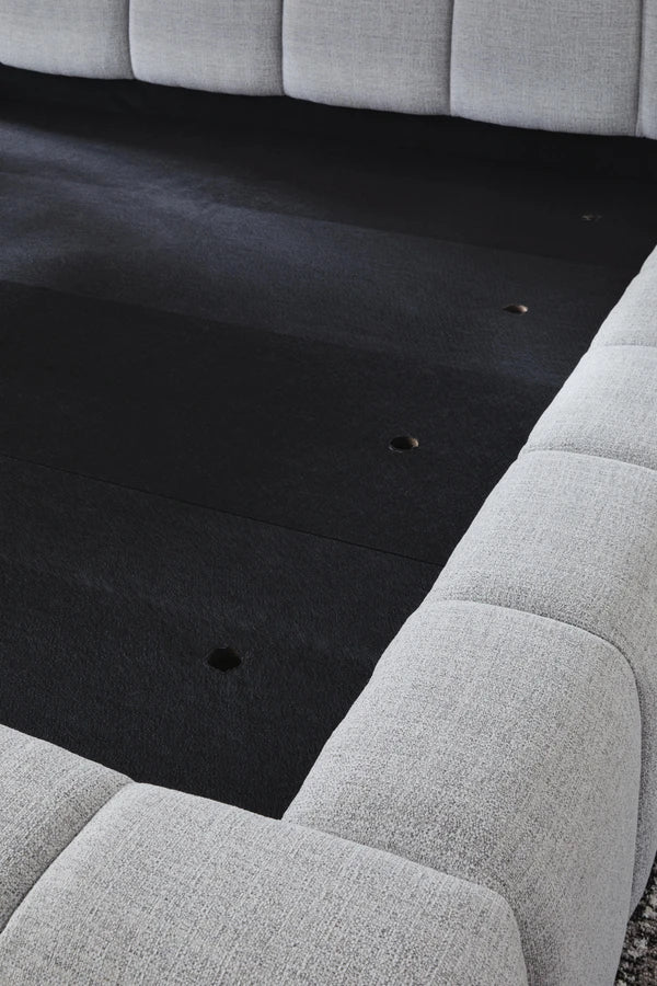 b584 Upholstered Platform Bed