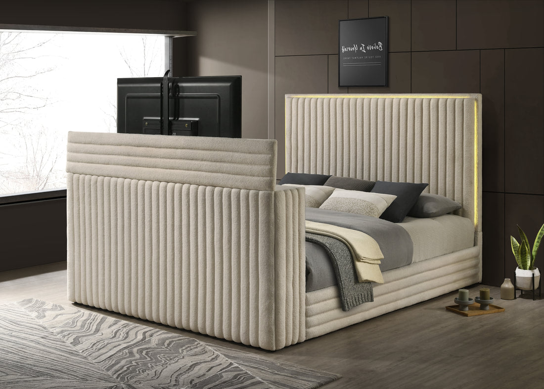 Villa Off-White Platform Bed